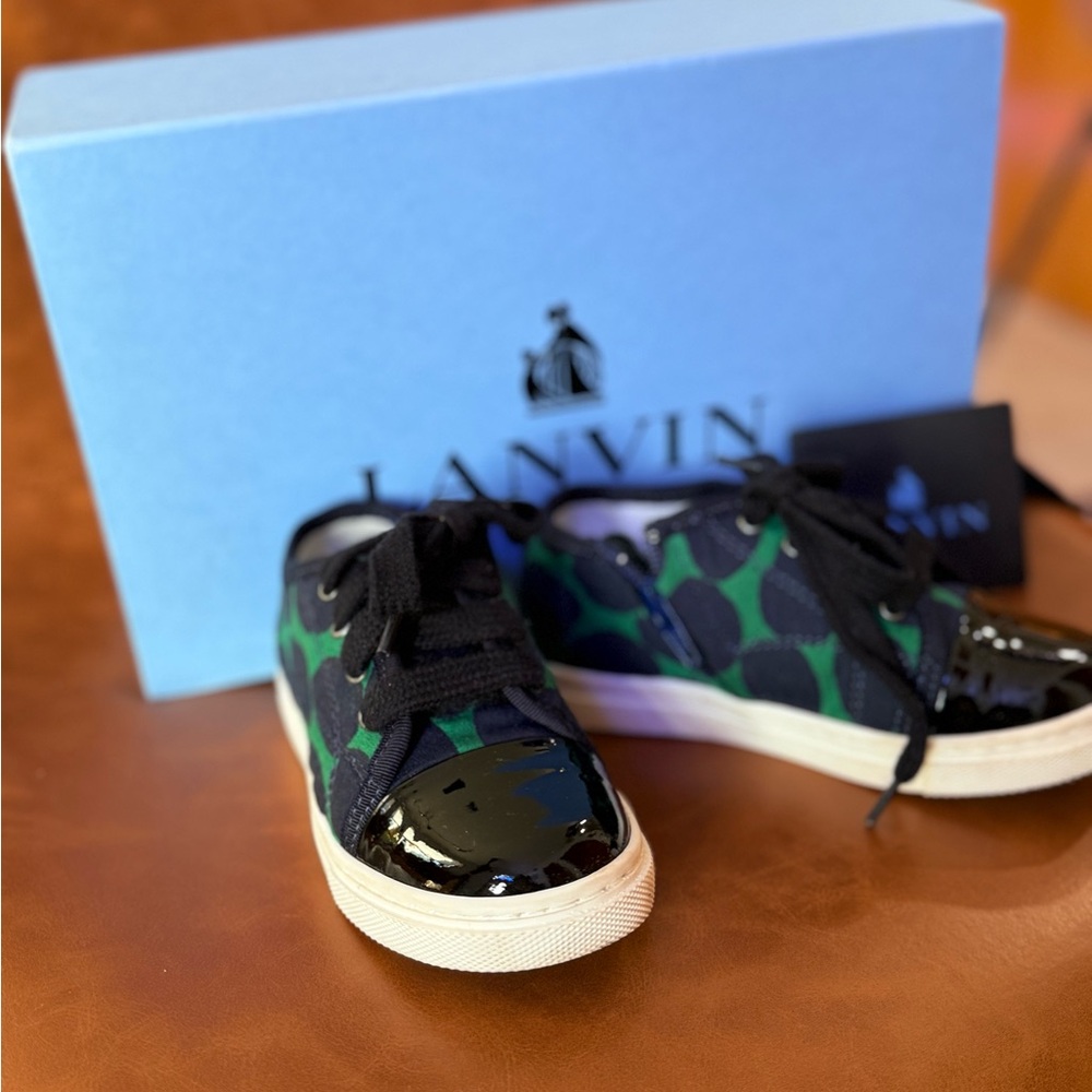 Lanvin Kids Navy and Green Polka Dot Sneakers